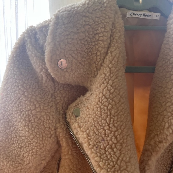 Nasty Gal Cropped Teddy Bomber Jacket - Picture 3 of 3